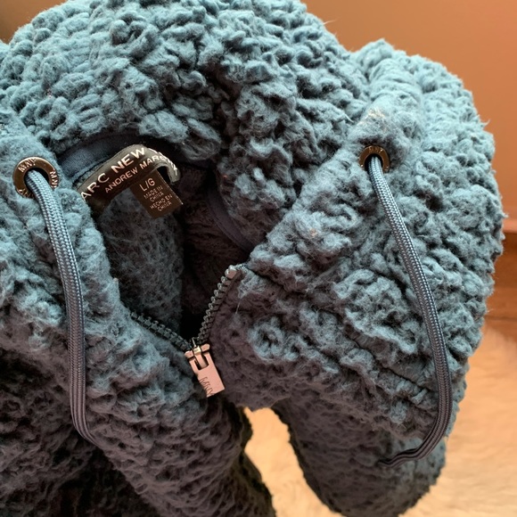 Jacket - Picture 7 of 10